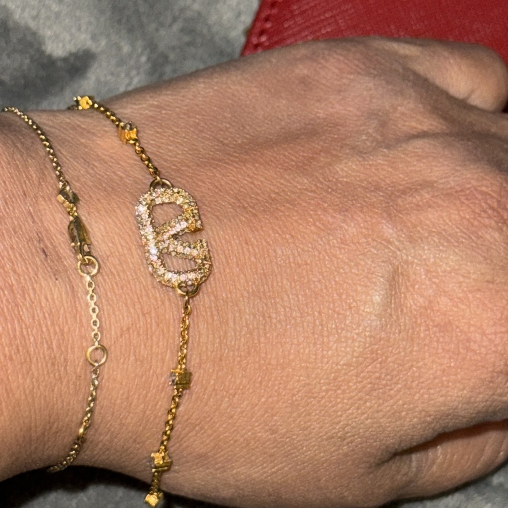 Preloved Valentino VLogo signature metal n Swarovski crystal bracelet size 7” - Picture 6 of 6